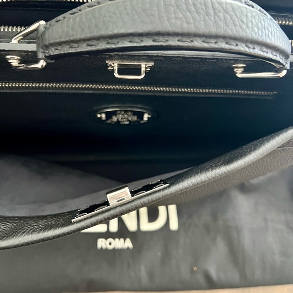 FENDI PEEKABOO Iconic Medium SELLERIA 2 Way Bag - Picture 3 of 16